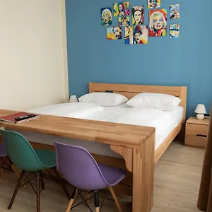 Guest house A Und A
