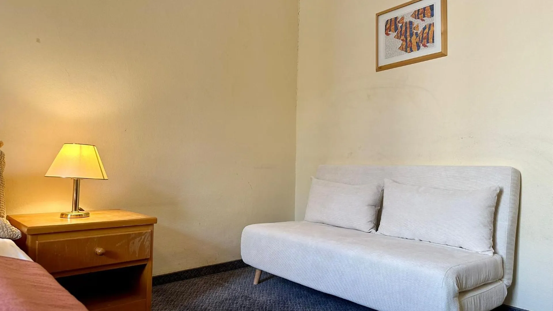 Very Central Apartments, 5 Min To City Center, No Reception Vienna 3*,  Austria