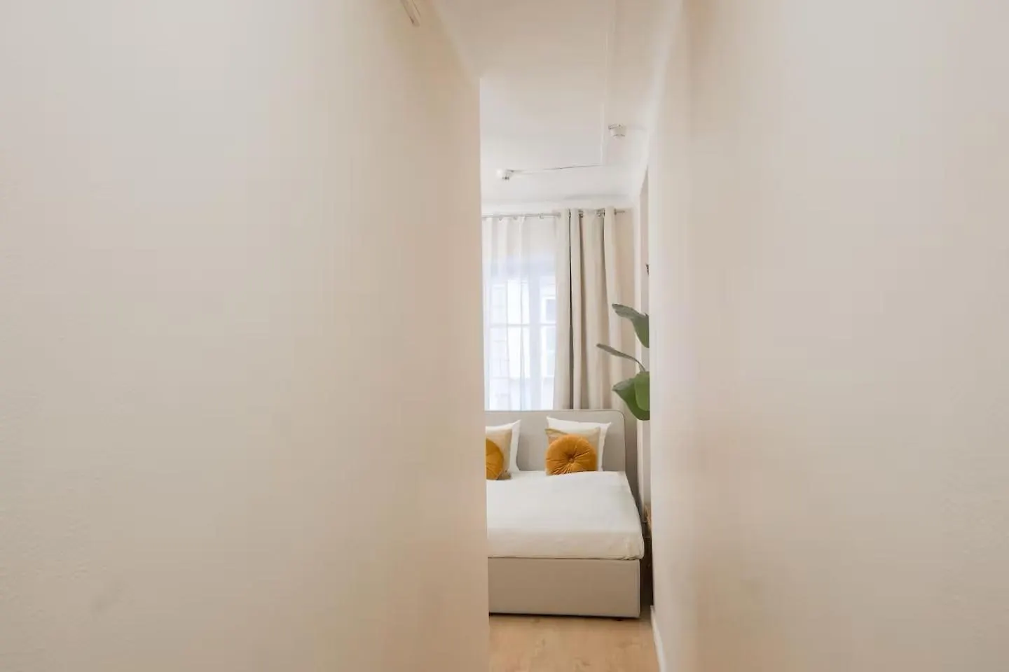 Very Central Apartments, 5 Min To City Center, No Reception Vienna
