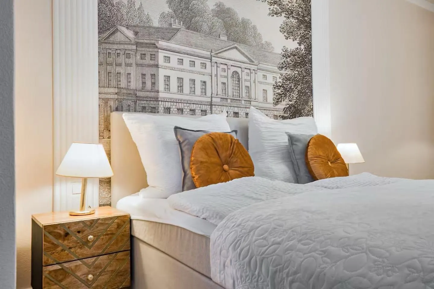 Very Central Apartments, 5 Min To City Center, No Reception Vienna Hotel