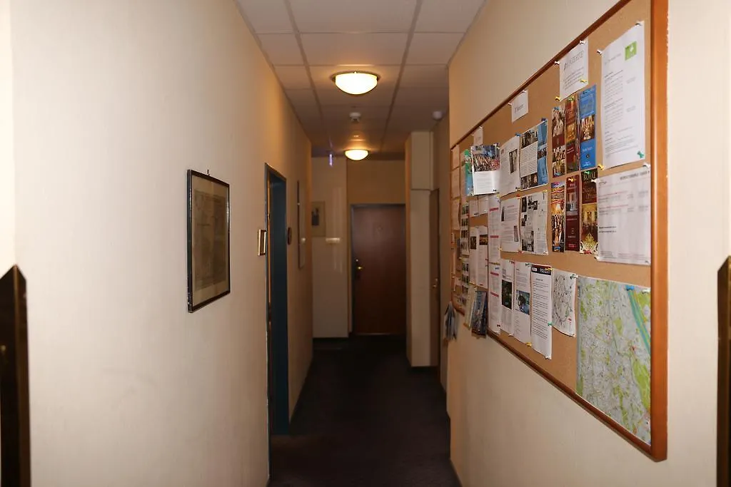 Hotel Very Central Apartments, 5 Min To City Center, No Reception Vienna