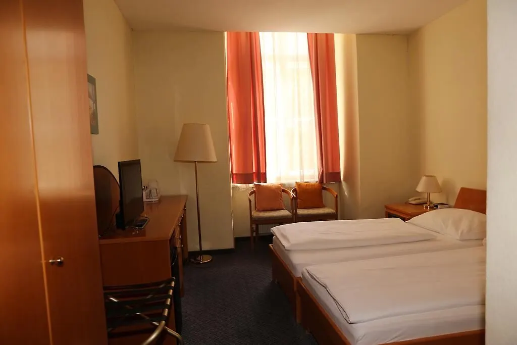 Very Central Apartments, 5 Min To City Center, No Reception Vienna Austria